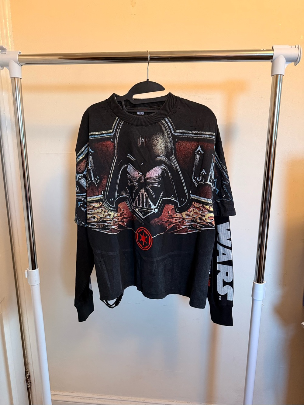 Star Wars Darth Vader Graphic Long Sleeve Tee - Black & Red